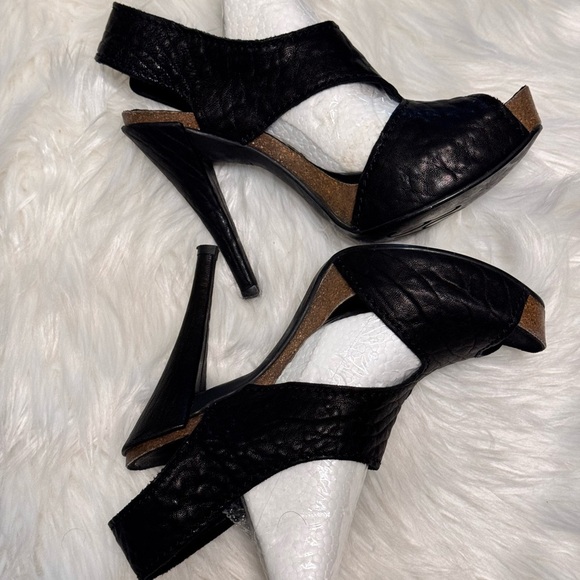 Pedro Garcia Black and White Peep-Toe Heels - Picture 8 of 17